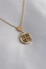 316L Çelik Gold Renk Çiçek Figür Kadın Kolye 316L Çelik Gold Renk Çiçek Figür Kadın Kolye