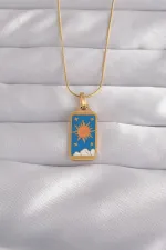 316L Çelik Gold Renk Mavi Mineli Güneş Model Tarot Kolye 316L Çelik Gold Renk Mavi Mineli Güneş Model Tarot Kolye