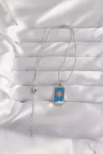 316L Çelik Gümüş Renk Mavi Mineli Güneş Model Tarot Kolye 316L Çelik Gümüş Renk Mavi Mineli Güneş Model Tarot Kolye