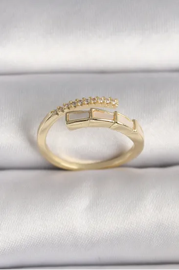 Pirinç Gold Renk Zirkon Taş Detaylı Yılan Model Ayarlanabilir Yüzük Pirinç Gold Renk Zirkon Taş Detaylı Yılan Model Ayarlanabilir Yüzük