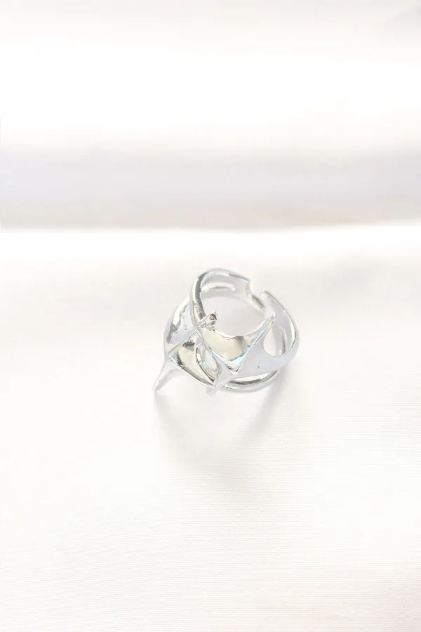 Yıldız Model Silver Renk Ayarlanabilir Yüzük Yıldız Model Silver Renk Ayarlanabilir Yüzük
