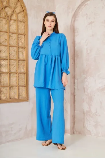 Kadın Mavi Gofre Balon Kol Büzgülü Tunik / Beli Lastikli Cepli Pantolon Tesettür Takım 700-3531396 Kadın Mavi Gofre Balon Kol Büzgülü Tunik / Beli Lastikli Cepli Pantolon Tesettür Takım 700-3531396