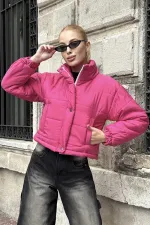 Pembe Dik Yaka Çıtçıtlı Fermuarlı Kısa Şişme Mont Pembe Dik Yaka Çıtçıtlı Fermuarlı Kısa Şişme Mont