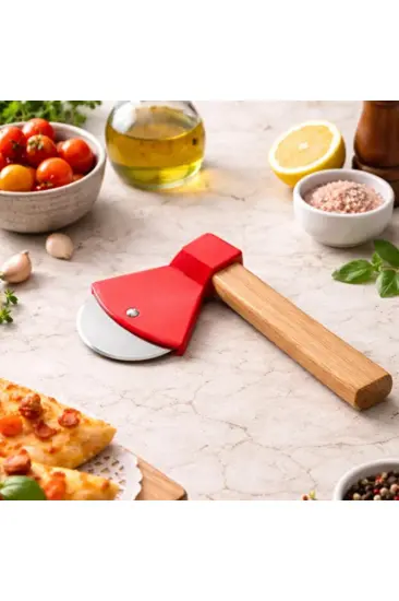 Pizza Kesici - Balta Tasarımlı - Ahşap Saplı - Paslanmaz Çelik Bıçaklı Pizza Kesici - Balta Tasarımlı - Ahşap Saplı - Paslanmaz Çelik Bıçaklı