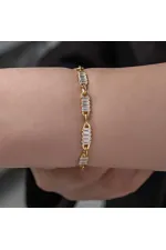Gümüş Gold Baget Taşlı Kadın Bileklik Gümüş Gold Baget Taşlı Kadın Bileklik
