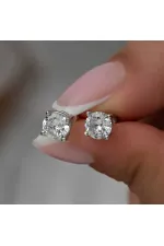 Gümüş 7 mm Beyaz Zirkon Tek Taş Kadın Küpe Gümüş 7 mm Beyaz Zirkon Tek Taş Kadın Küpe