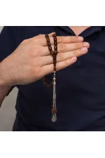 Metal Püsküllü Kestane Kahvesi Sıkma Kehribar Tesbih Metal Püsküllü Kestane Kahvesi Sıkma Kehribar Tesbih