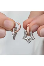 Gümüş Rose Sallantılı Yıldız Kadın Küpe Gümüş Rose Sallantılı Yıldız Kadın Küpe
