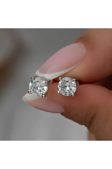 Gümüş 7 mm Beyaz Zirkon Tek Taş Kadın Küpe Gümüş 7 mm Beyaz Zirkon Tek Taş Kadın Küpe