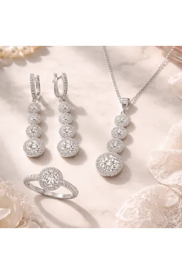 Gümüş Sıralı Dört Taş Bayan Set Gümüş Sıralı Dört Taş Bayan Set