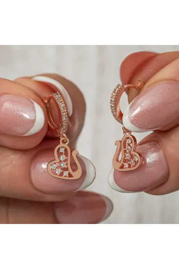 Gümüş Sallantılı Rose Kuğu Kadın Küpe Gümüş Sallantılı Rose Kuğu Kadın Küpe