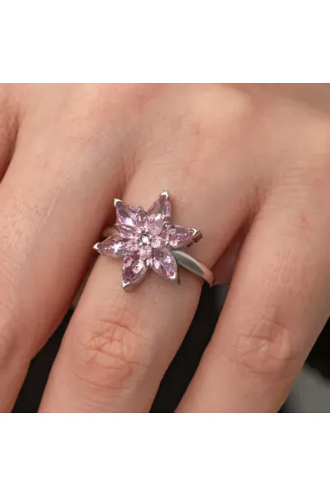 Gümüş Pembe Lotus Çiçeği Kadın Yüzük Gümüş Pembe Lotus Çiçeği Kadın Yüzük