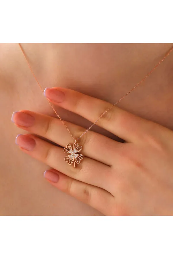 Gümüş Rose Dört Yapraklı Yonca Kadın Kolye Gümüş Rose Dört Yapraklı Yonca Kadın Kolye