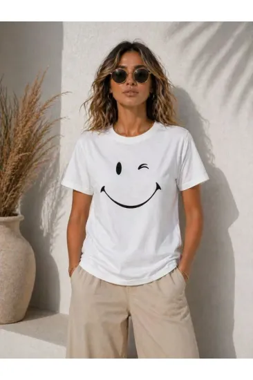 Minimal Gülümseyen Yüz Baskılı Tişört Kısa Kol Yazlık T-Shirt - Beyaz Minimal Gülümseyen Yüz Baskılı Tişört Kısa Kol Yazlık T-Shirt - Beyaz