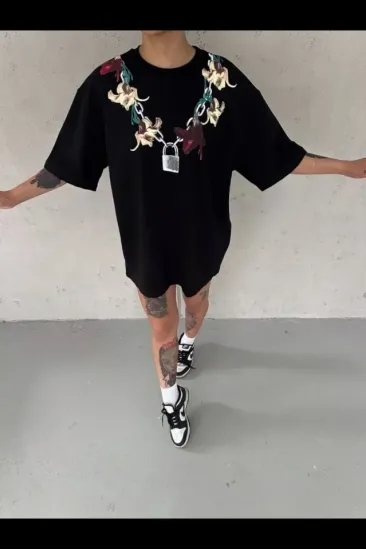 Baskılı T-Shirt Kısa Kol Bisiklet Yaka Regular Rahat Kalıp Günlük Tişört - Siyah Baskılı T-Shirt Kısa Kol Bisiklet Yaka Regular Rahat Kalıp Günlük Tişört - Siyah