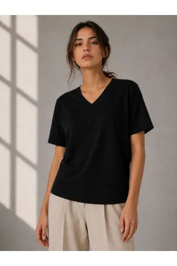 V Yaka Basic Tişört Kısa Kol Yazlık Regular Fit T-Shirt - Siyah V Yaka Basic Tişört Kısa Kol Yazlık Regular Fit T-Shirt - Siyah
