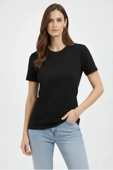 Bisiklet Yaka Tişört Regular Kalıp Basic Pamuklu Günlük Kullanım T-shirt - Siyah Bisiklet Yaka Tişört Regular Kalıp Basic Pamuklu Günlük Kullanım T-shirt - Siyah