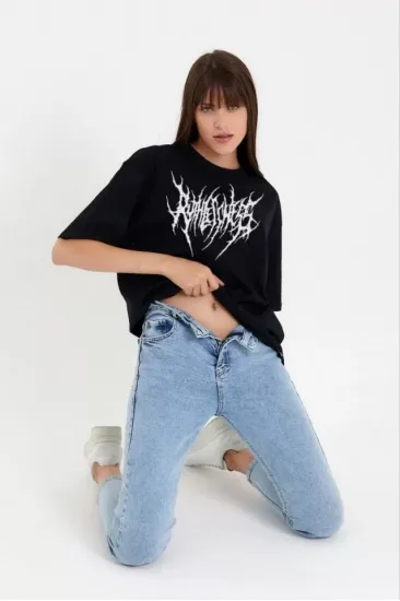 Unisex Bisiklet Yaka Baskılı Oversize T-Shirt - Siyah Unisex Bisiklet Yaka Baskılı Oversize T-Shirt - Siyah