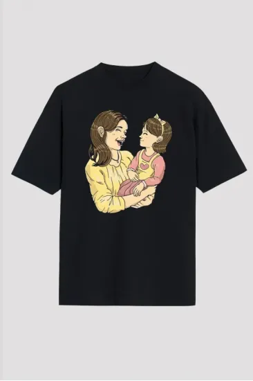 Anneler Günü Hediye Anne Kız Temalı Baskılı Oversize Bisiklet Yaka T-shirt - Siyah Anneler Günü Hediye Anne Kız Temalı Baskılı Oversize Bisiklet Yaka T-shirt - Siyah