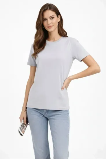 Bisiklet Yaka Tişört Regular Kalıp Basic Pamuklu Günlük Kullanım T-shirt - Gri Bisiklet Yaka Tişört Regular Kalıp Basic Pamuklu Günlük Kullanım T-shirt - Gri
