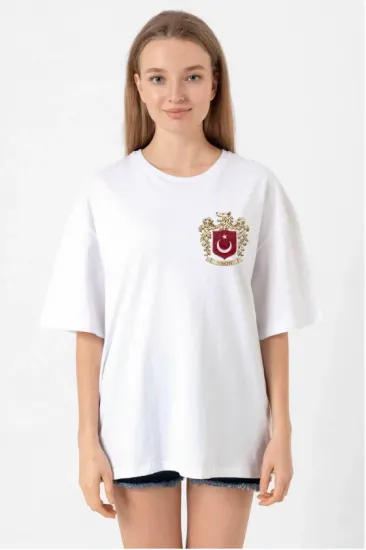 Türk Arma Baskılı Oversize Bisiklet Yaka Günlük T-shirt - Beyaz Türk Arma Baskılı Oversize Bisiklet Yaka Günlük T-shirt - Beyaz
