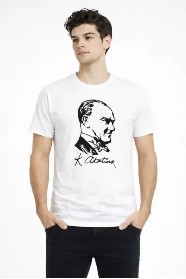 Erkek Atatürk Baskılı Tişört Kısa Kollu Bisiklet Yaka T-Shirt - Beyaz Erkek Atatürk Baskılı Tişört Kısa Kollu Bisiklet Yaka T-Shirt - Beyaz