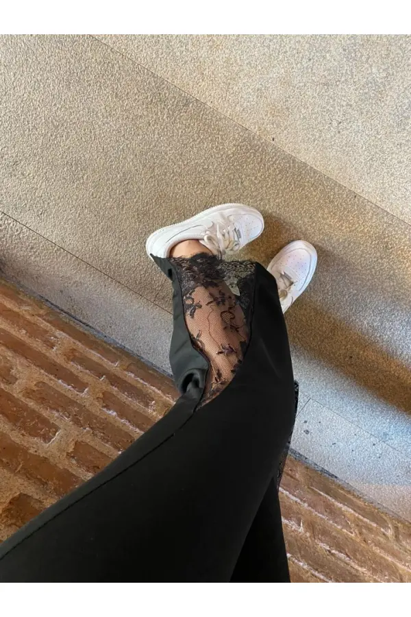 Kadın Dantel Eklemeli Ispanyol Paça Scuba Tayt Pantalon Kadın Dantel Eklemeli Ispanyol Paça Scuba Tayt Pantalon