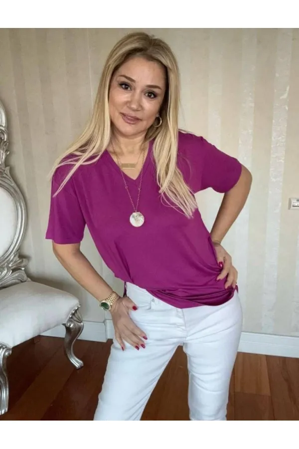 Kadın Kısa Kollu V Yaka Bluz Kadın Kısa Kollu V Yaka Bluz