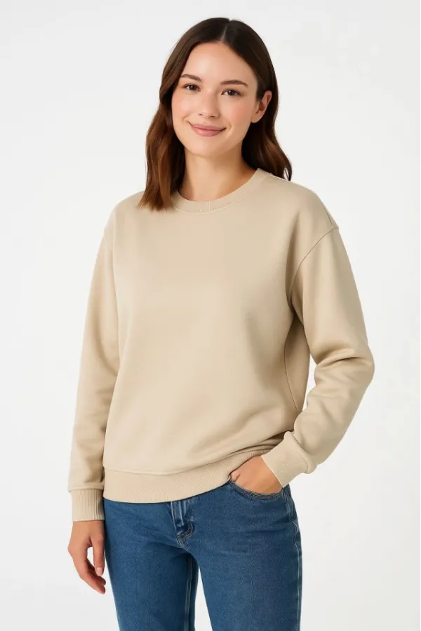 Üç İplik Düz Bisiklet Yaka SweatShirt - Bej Üç İplik Düz Bisiklet Yaka SweatShirt - Bej