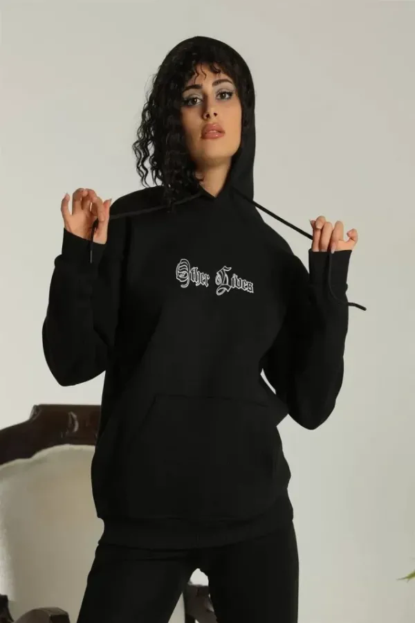 Sırt Baskılı Oversize Üç İplik Kapüşonlu Sweatshirt - Siyah Sırt Baskılı Oversize Üç İplik Kapüşonlu Sweatshirt - Siyah