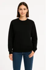 Kadın 3 İplik Pamuklu Düz Bisiklet Yaka SweatShirt - Siyah Kadın 3 İplik Pamuklu Düz Bisiklet Yaka SweatShirt - Siyah