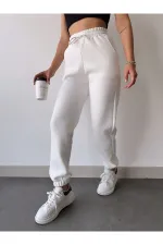 Kadın 3 iplik Pamuklu Paça Lastikli Eşofman Pantolon - Beyaz Kadın 3 iplik Pamuklu Paça Lastikli Eşofman Pantolon - Beyaz
