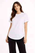 Kadın Basic T-Shirt Kısa Kol Bisiklet Yaka Oval Kesim Tişört - Beyaz