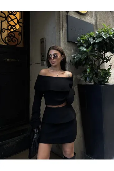 Kadın Straplez , Madonna , Carmen Yaka Croplu Mini Etekli ikili Alt-Üst Takım Triko - Siyah Kadın Straplez , Madonna , Carmen Yaka Croplu Mini Etekli ikili Alt-Üst Takım Triko - Siyah