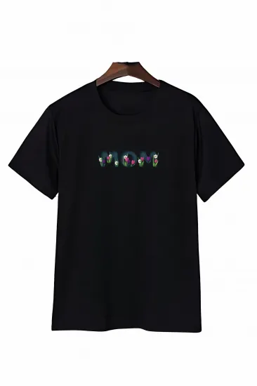 Anneler Günü Mom Çiçek Temalı Baskılı Oversize Bisiklet Yaka T-shirt - Siyah Anneler Günü Mom Çiçek Temalı Baskılı Oversize Bisiklet Yaka T-shirt - Siyah
