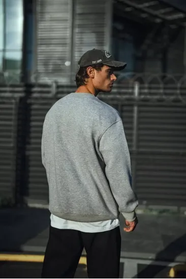 Erkek Kışlık Bisiklet Yaka 3 İplik Basic SweatShirt - Gri Erkek Kışlık Bisiklet Yaka 3 İplik Basic SweatShirt - Gri