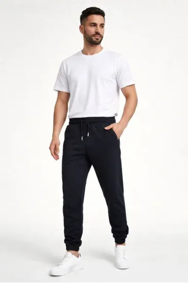 Erkek Jogger Eşofman Altı Cepli, Paça Lastikli , Spor Pantolon - Siyah Erkek Jogger Eşofman Altı Cepli, Paça Lastikli , Spor Pantolon - Siyah