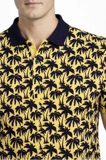 Erkek Pike Kumaş Polo Yaka Palmiye Desenli Tişört Kısa Kol Yazlık T-Shirt - Sarı Erkek Pike Kumaş Polo Yaka Palmiye Desenli Tişört Kısa Kol Yazlık T-Shirt - Sarı