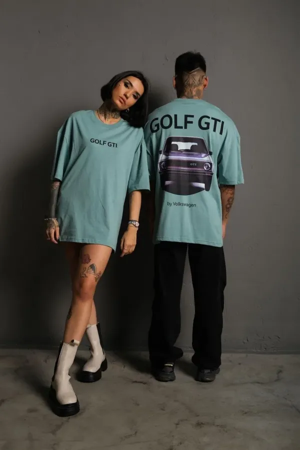 Kadın Oversize Tişört Golf GTI Retro Araba Baskılı T-shirt- Mint Yeşili Kadın Oversize Tişört Golf GTI Retro Araba Baskılı T-shirt- Mint Yeşili