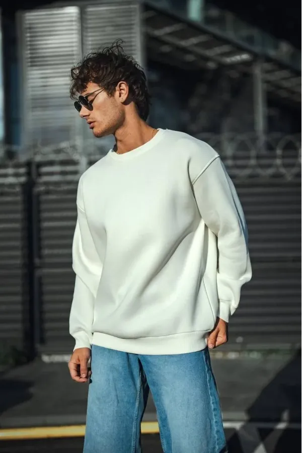 Erkek Bisiklet Yaka 3 İplik Pamuklu Basic SweatShirt - Beyaz Erkek Bisiklet Yaka 3 İplik Pamuklu Basic SweatShirt - Beyaz