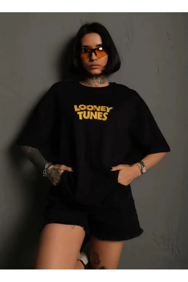 kadın Bisiklet Yaka Baskılı Oversize Kısa kol T-Shirt - Siyah kadın Bisiklet Yaka Baskılı Oversize Kısa kol T-Shirt - Siyah