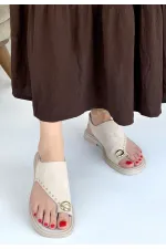 Oliwa Bej Süet Parmak Arası Sandalet Oliwa Bej Süet Parmak Arası Sandalet