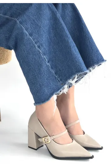 Nıvra Bej Cilt Topuklu Ayakkabı Nıvra Bej Cilt Topuklu Ayakkabı