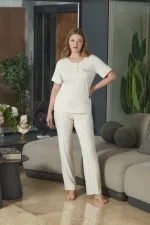 Aqua 26573 Kadın Kısa Kol Pijama Takımı Aqua 26573 Kadın Kısa Kol Pijama Takımı