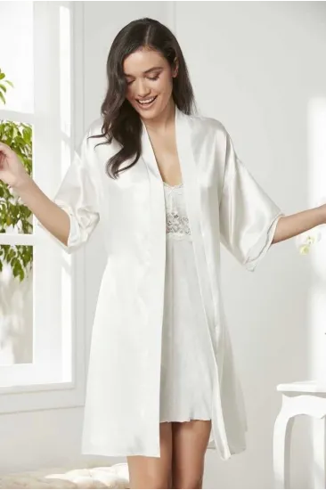 Pierre Cardin 4045 Kadife Saten Dantelli Gecelik ve Sabahlık Takımı Pierre Cardin 4045 Kadife Saten Dantelli Gecelik ve Sabahlık Takımı