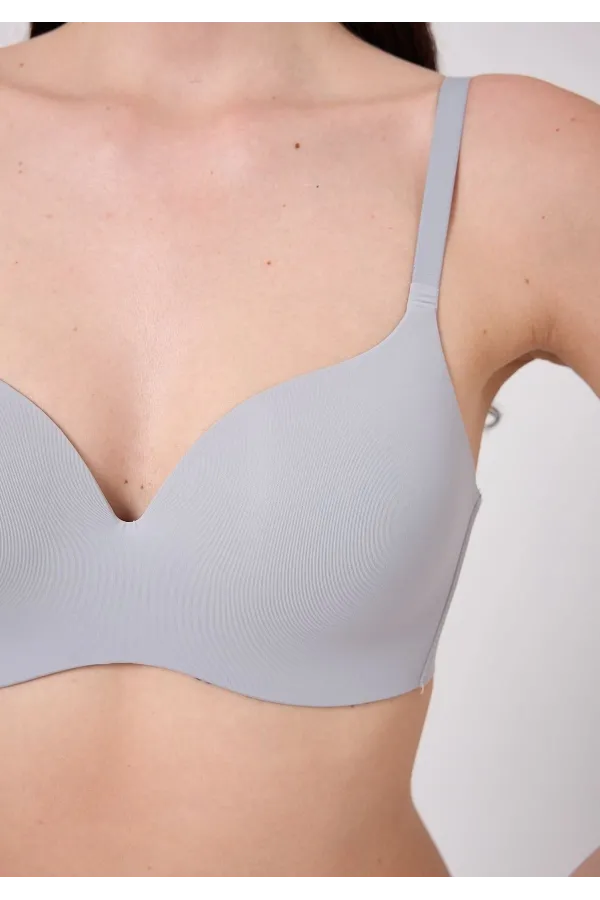 Freshness MSF02 Geniş Sırt Kuşaklı Lazer Kesim Sütyen Freshness MSF02 Geniş Sırt Kuşaklı Lazer Kesim Sütyen