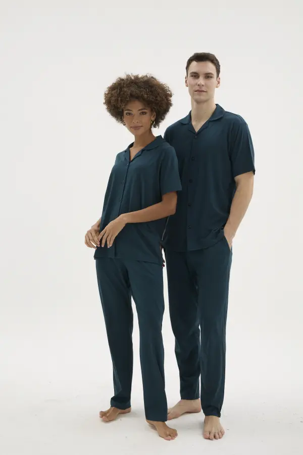 Kocabey KKT-26150 Apaj Yaka Boydan Düğmeli Pijama Takımı Kocabey KKT-26150 Apaj Yaka Boydan Düğmeli Pijama Takımı
