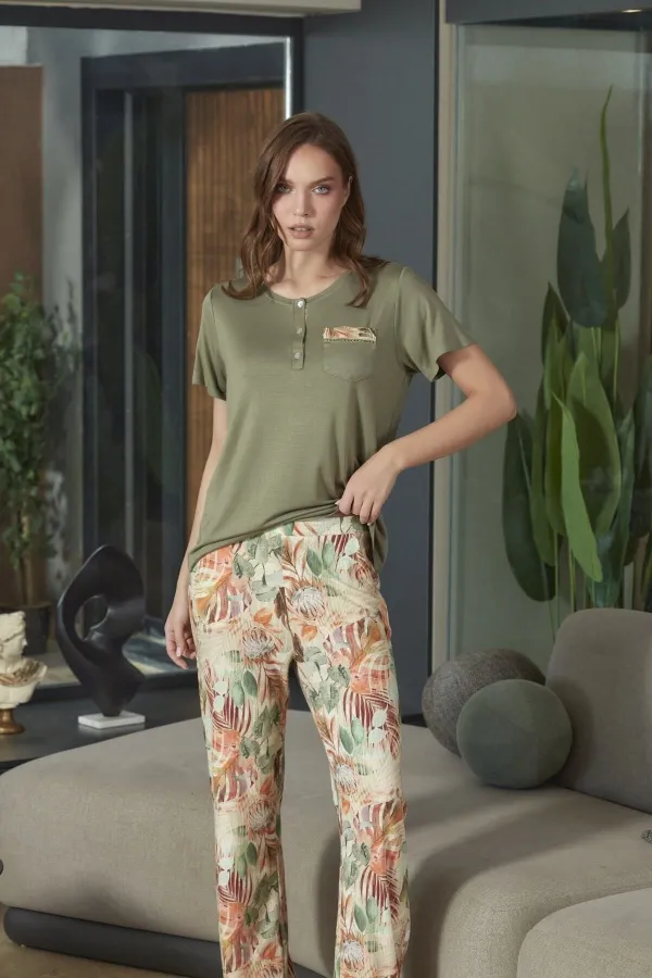 Aqua 26593 Kadın Desenli Kısa Kol Pijama Takımı Aqua 26593 Kadın Desenli Kısa Kol Pijama Takımı
