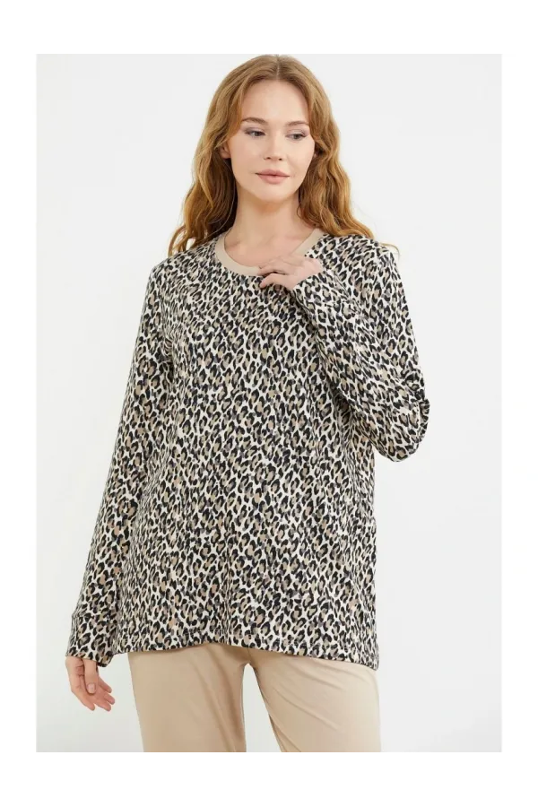 Sementa 76413 Rahat Kalıp Leopar Kombinli Pijama Takım Sementa 76413 Rahat Kalıp Leopar Kombinli Pijama Takım
