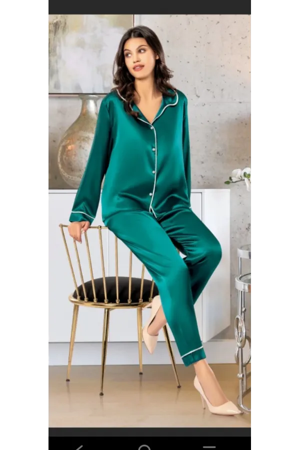 Freshness 2045 Saten Gömlek Yaka Patlı Pijama Takımı Freshness 2045 Saten Gömlek Yaka Patlı Pijama Takımı